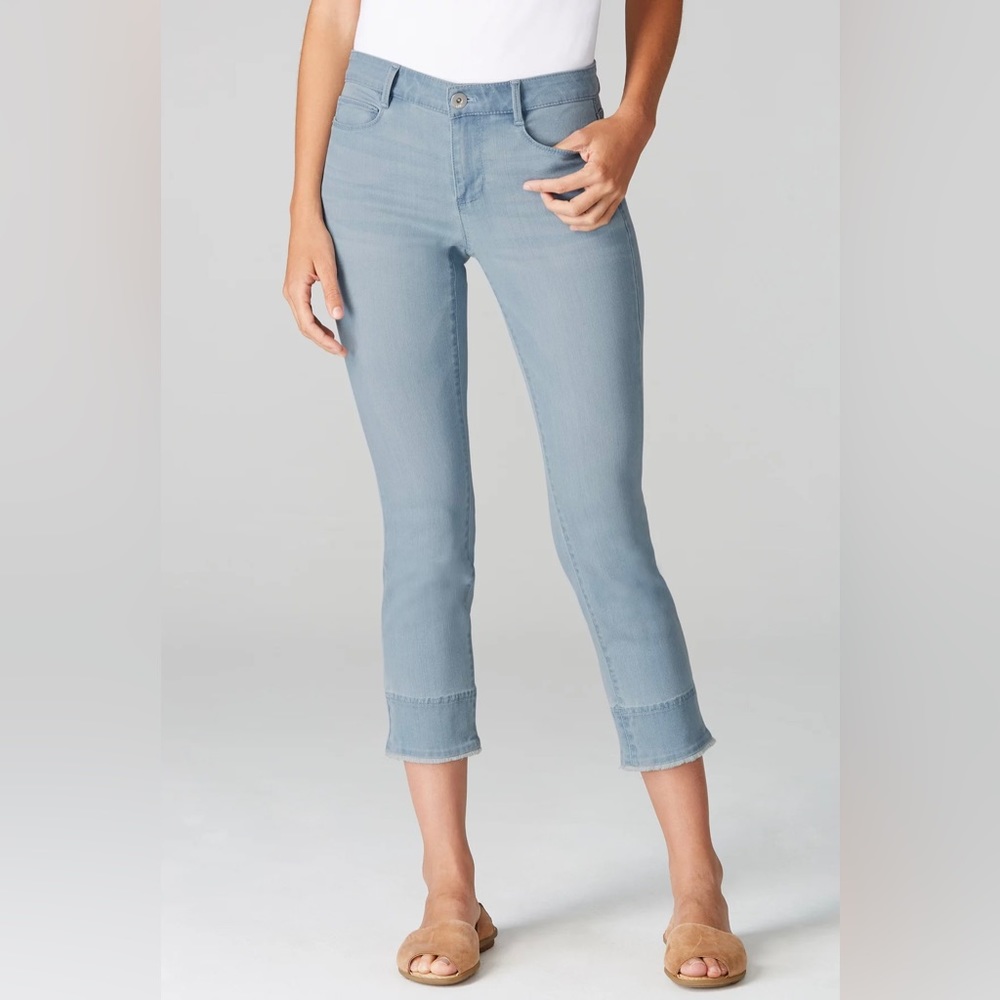 J.Jill Authentic Fit Cropped